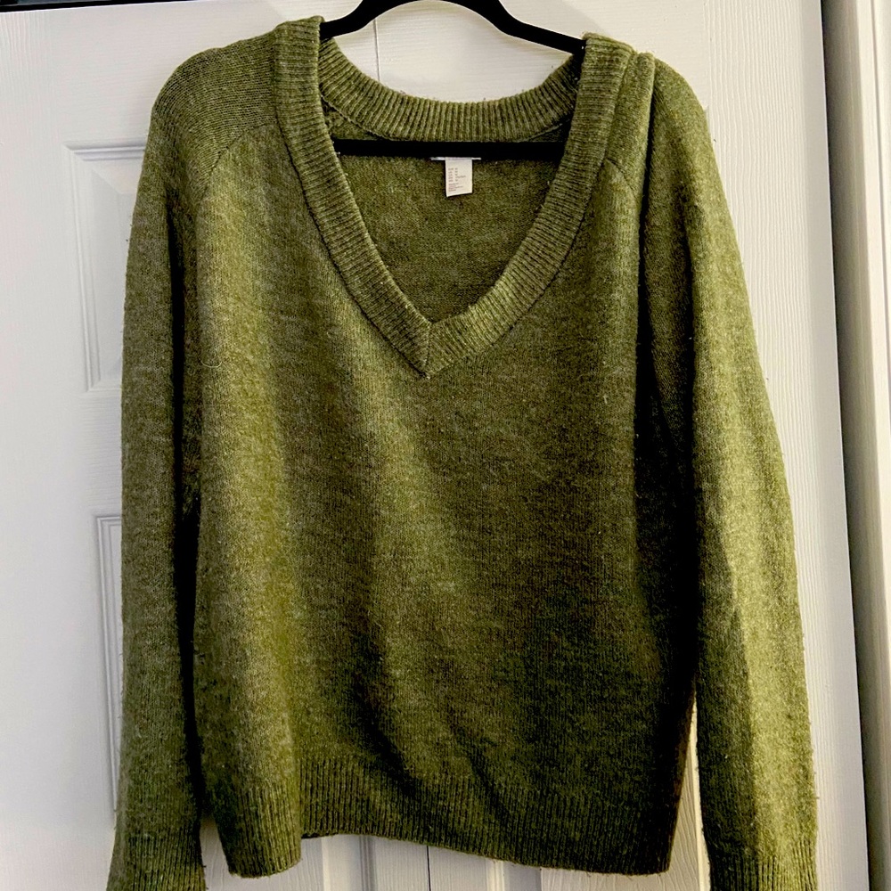 H&M Basics deep V cut super soft sweater